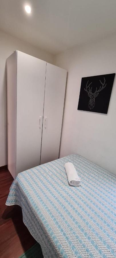 Habitaciones Camp Nou Apartment โอสปิตาเล็ต เดอ โยเบรกัต ภายนอก รูปภาพ